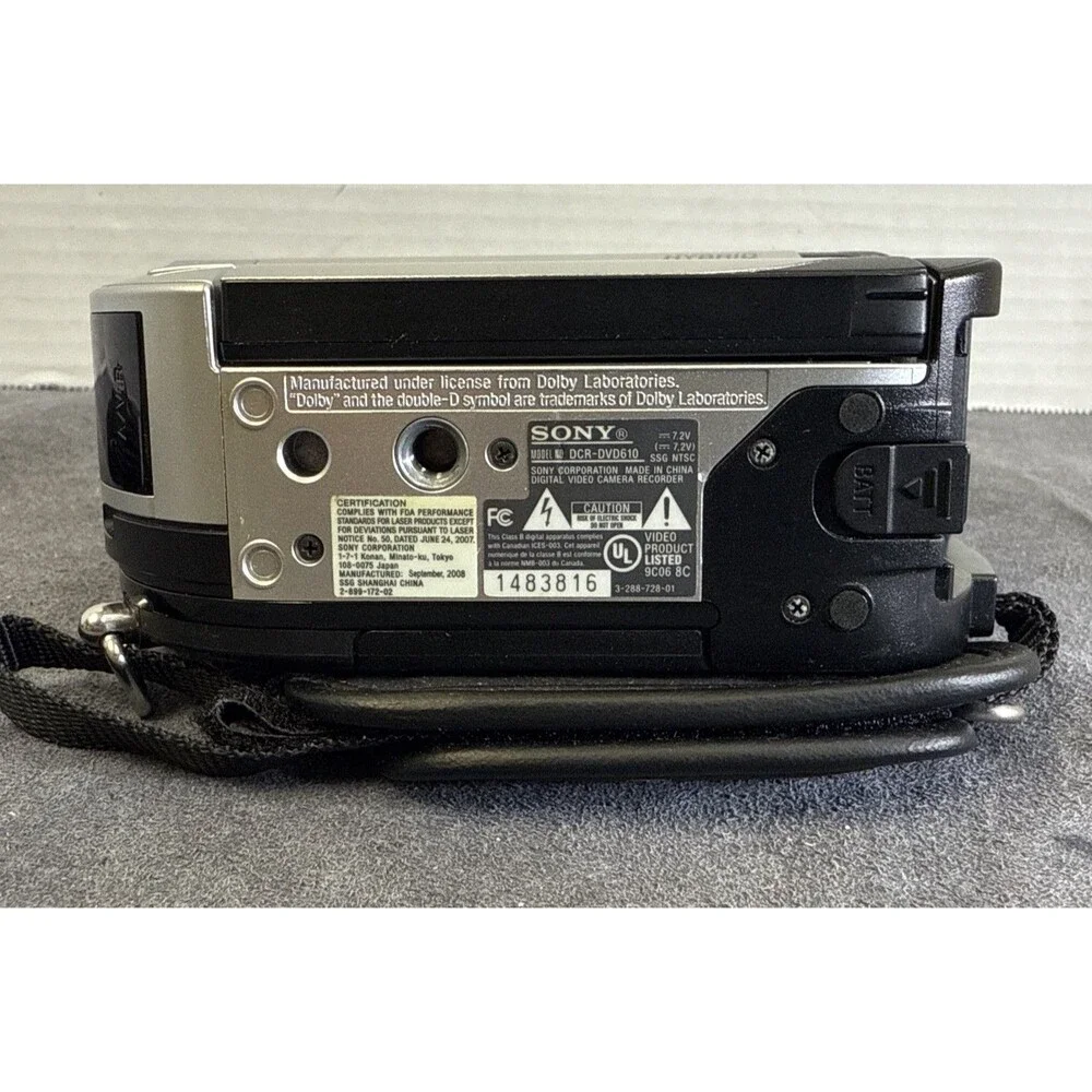 Sony HandyCam DCR-DVD610 Mini DVD Hybrid Camcorder-untested, No Charger, Battery
